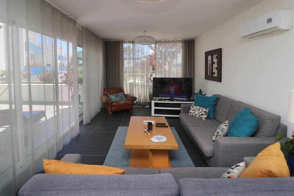 Hiva T3 By Fhr Apartment Виламура Екстериор снимка